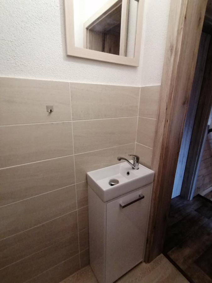 Chata Baska Na Liptove S Vlastnym Dvorom Liptowski Mikułasz Zewnętrze zdjęcie