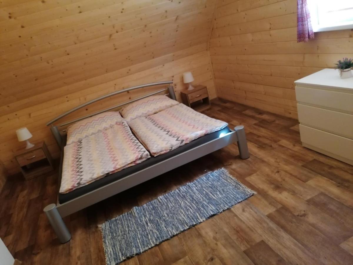 Chata Baska Na Liptove S Vlastnym Dvorom Liptowski Mikułasz Zewnętrze zdjęcie